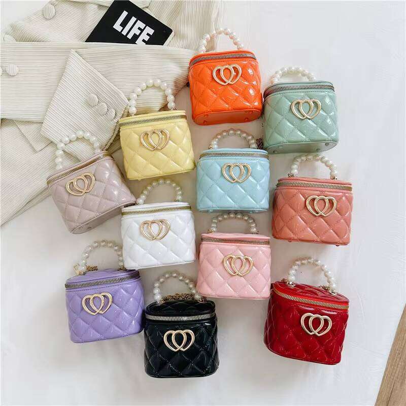 DHgargets Latest Arrival Heart Chain Crossbody Bucket Pearl Mini Cute PVC Candy Color Jelly Bag for Girls