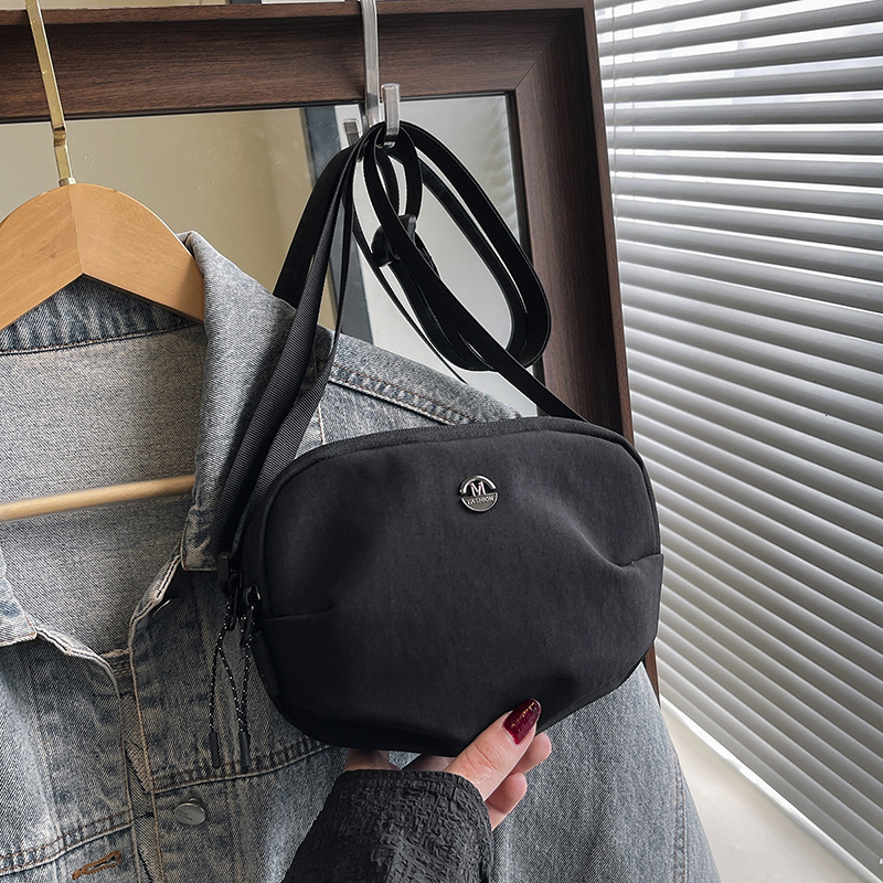 Free shipping designer Nylon Small Bag 2025 New Ins Fashion Single Shoulder Bag Lightweight Casual Solid Color Unisex Crossbody Bag