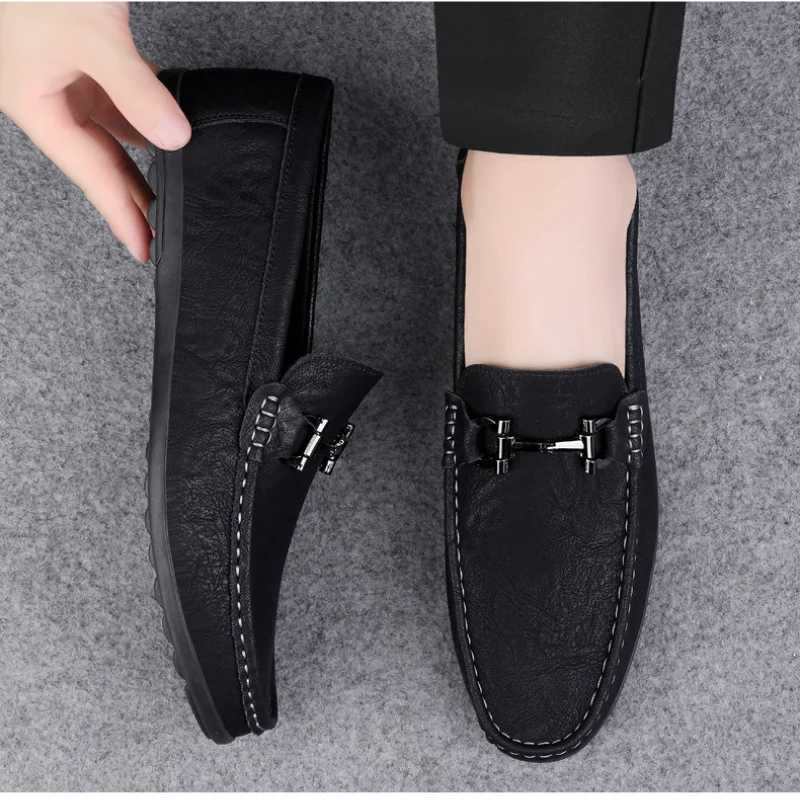 Mens Shoes Large Size Simple Mens Lazy Casual Shoes for Mens Black Light Driving Loafers Mens Shoes Leather Shoes Y250707