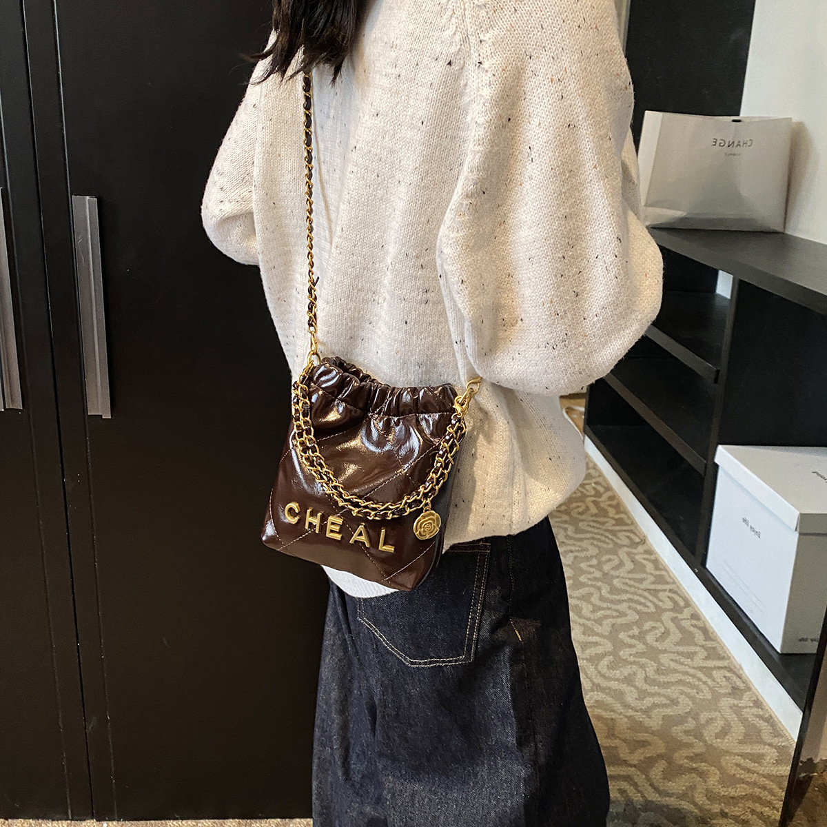 Designer Chanel Style Quilted Chain 2025 Spring Summer Patent Leather Trash Small Fashion Handbag Tote Bucket Crossbody Light Luxury Women's Bag