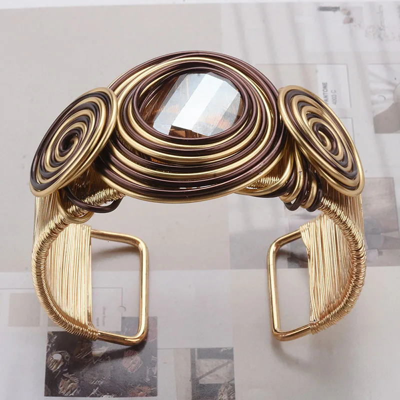 Exaggerated Metal Wire Winding Cuff Bangles Big Brown Rhinestone Heavy Metal Bracelet For Women Personality Jewelry Gifts 250701