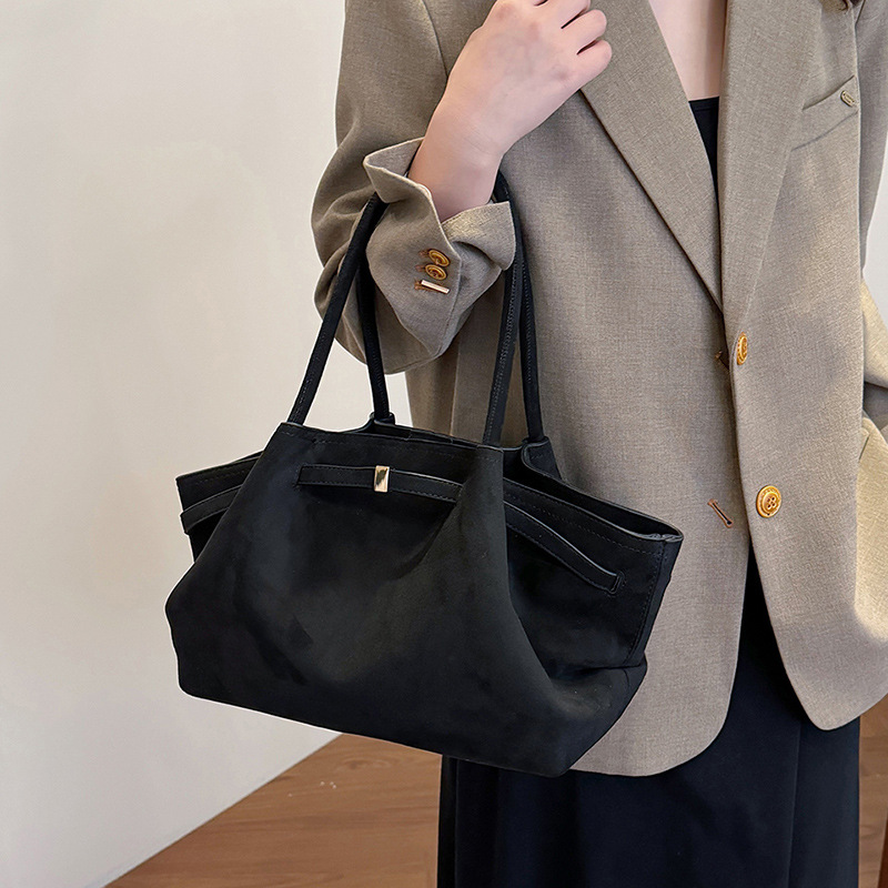 designer bag new trendy fashionable and retro dumpling - shaped bag Large - sized high - end under - arm single - shoulder bag daily commuting bag tot