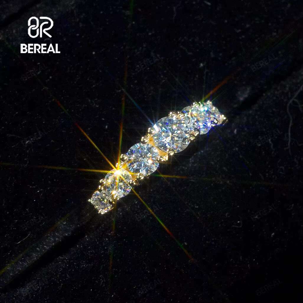 Hot Selling 10K 14K 18K Solid Gold Half Eternity Rings Band Iced Out Round Brilliant Cut Vvs Moissanite Wedding Engagement Ring