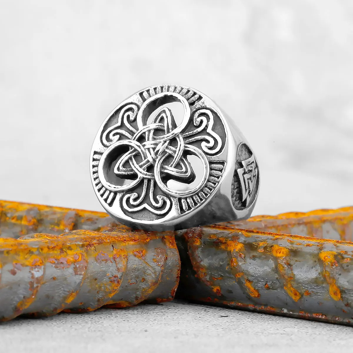 Viking Stainless Steel Tree of Life Viking Compass Ring Vintage Fashion Gifts Jewelry Party for Men and Women 250701