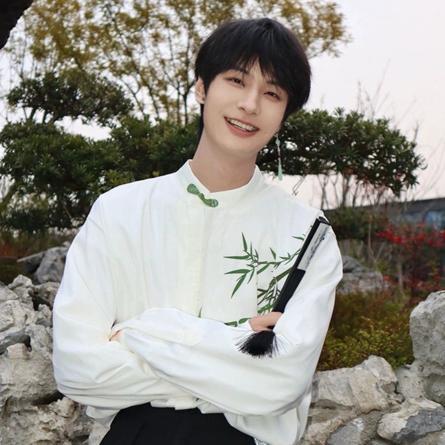 New Chinese Style Men's Clothing Light Designer Short Sleeves National Style Long Sleeve Shirt Modified Tang Suit Double Breasted Shirt High-end 