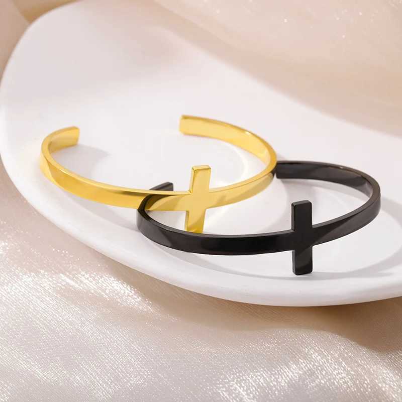 Stainless Steel Snake Bracelets for Women Vintage Gold Plated Texture Adjustable Animal Snake Bangle Female Wedding Jewelry XJ250707