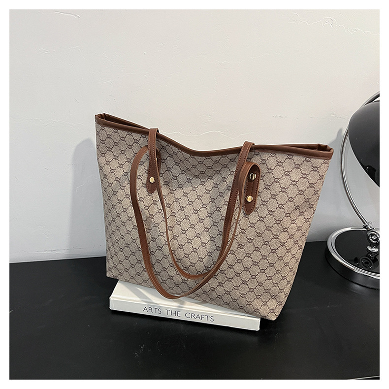 2025 Hot - Selling Minimalist & Stylish Large - Capacity Tote Bag for Women - Commute - Ready, Spacious Single - Shoulder Handbag