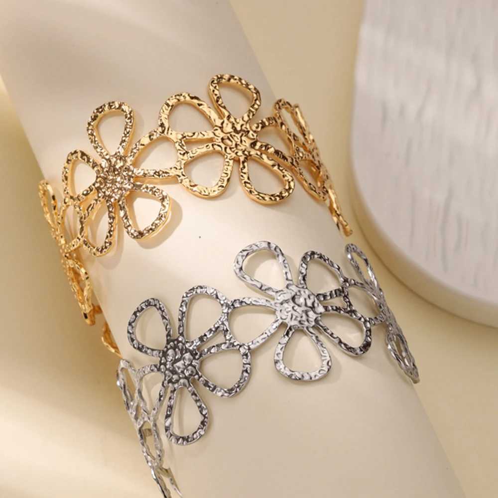 316L Stainless Steel Gold Color Flower Bracelet For Women Vintage Fashion Open Cuff Bracelets Bangle Party Jewelry Gift 2025 XJ250707