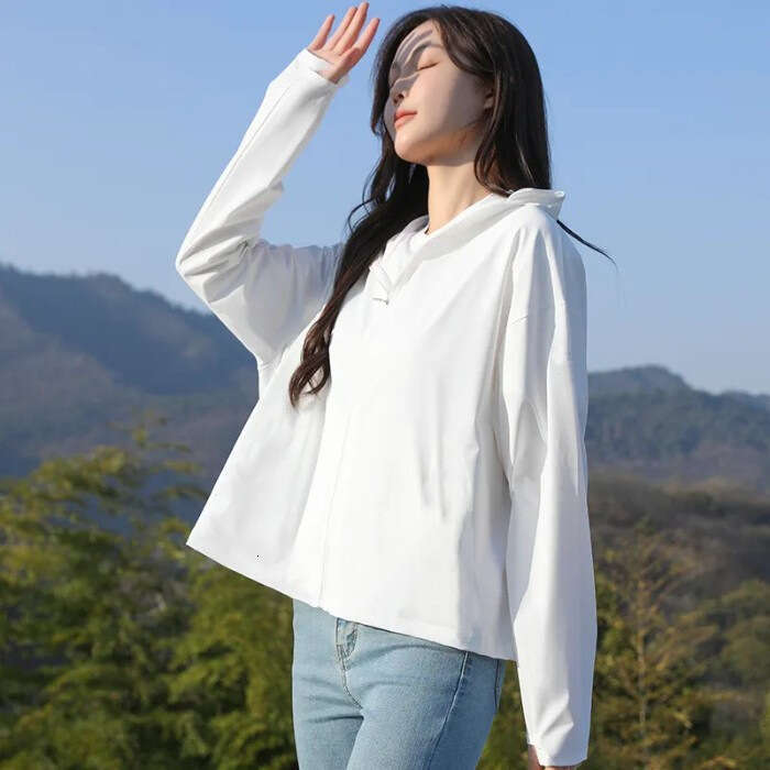 Ice Silk Clothing For Women Breathable Versatile Lightweight Jacket Outdoor Sunshade Loose Cardigan Sun Protection Garment B5