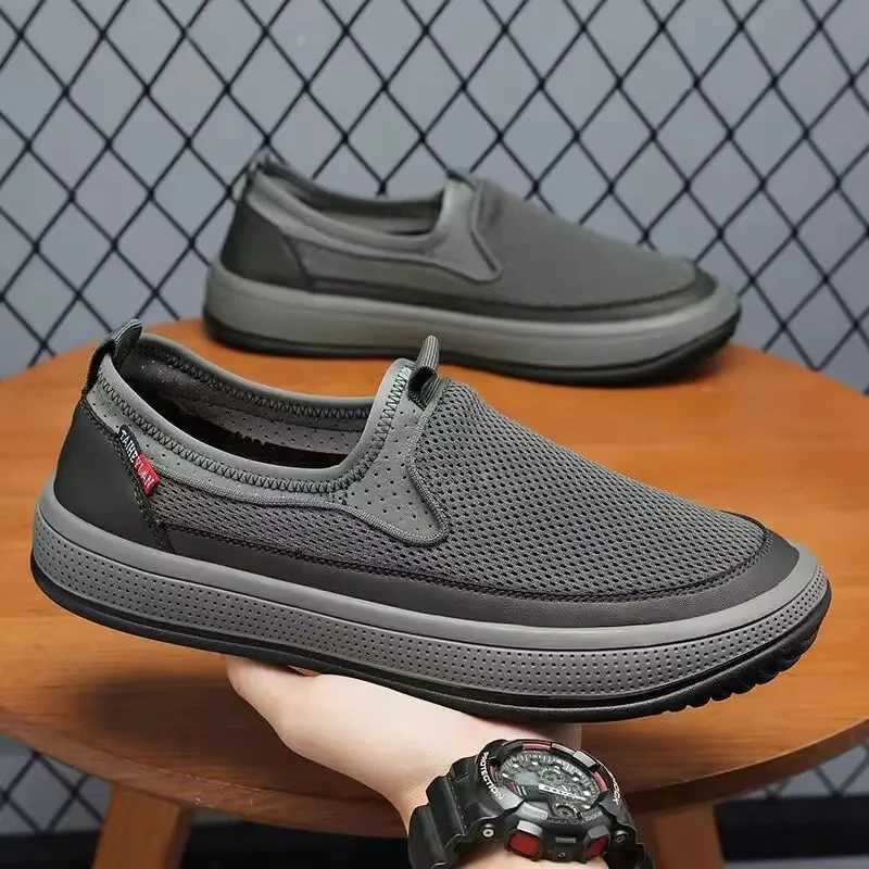 Mens Summer Sneakers Shipping Shoe Man Shoes Flat Bott Casual Sneakers Half Pack Designer Shoes Y250707