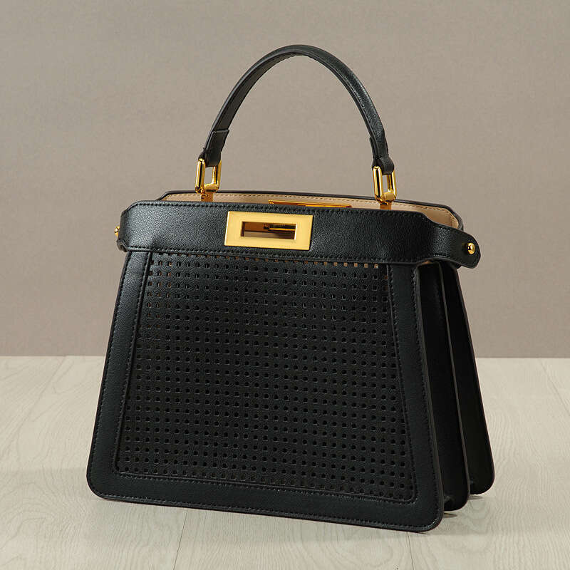 Leather Bag Bucket Bag New Style Wind Organ Cowhide Women S Hollow Cat Handbag Twist Lock Tote Handheld Shoulder Bag Trendy Tote Bag