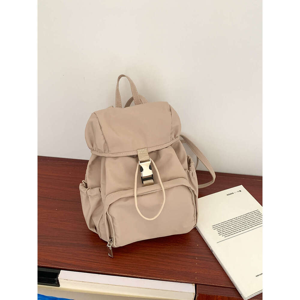 Small backpack nylon 2025 new fashionable casual backpack college style daily commuting backpack