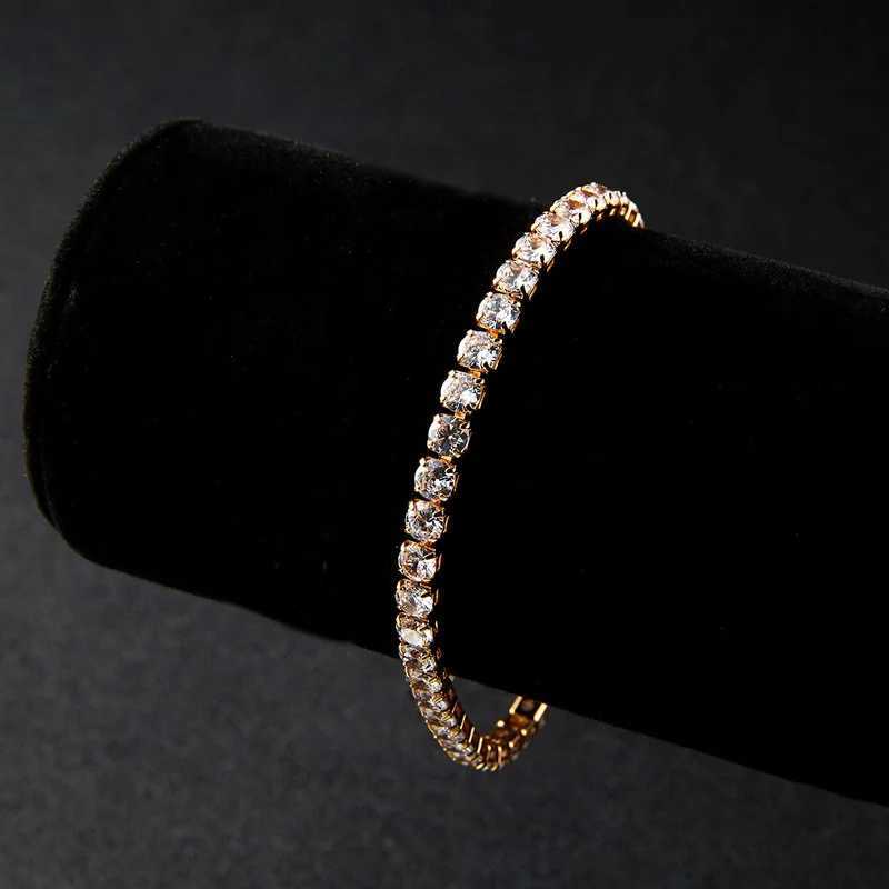 New Fashion Crystal Womens Bracelet Bangle Chains Crystal Gold Color Elastic Bracelets Hand Jewelry Wedding Accessories XJ250707