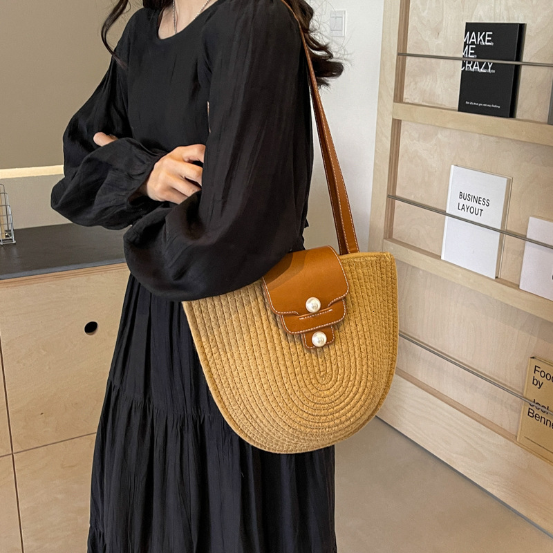 Free shipping designer Summer French Retro Straw Bag for Women Half-Moon Underarm Bag Beach Vacation Travel Bag Woven Shoulder Bag