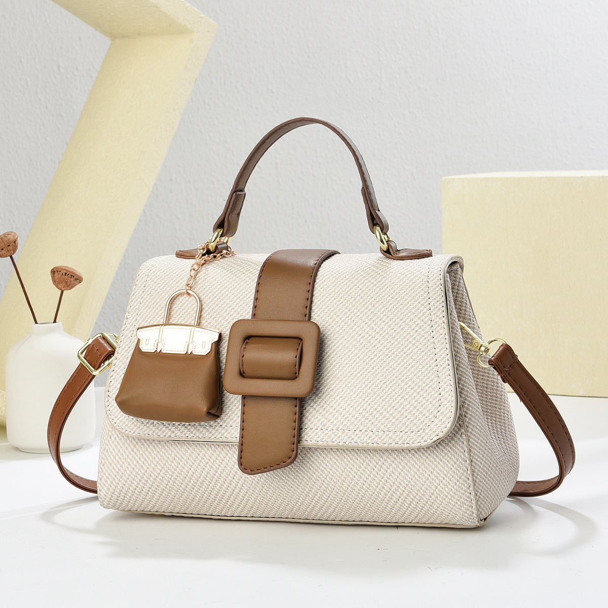 Fashionable women s crossbody bag Korean style handbag trend women s new trend multifunctional bag elegant women s handbag