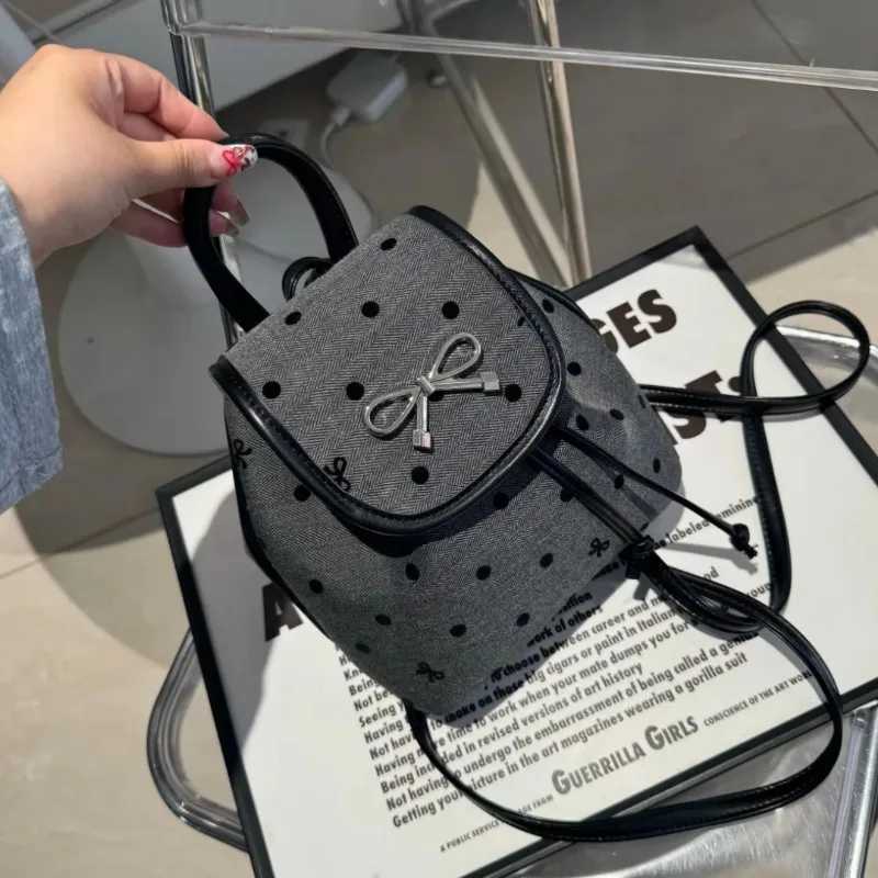 2025 New Wen Trendy Dot Students Handbags Girls Y2k Ahetic Fi Shoulder Crossbody Bags Casual Streetwear Mini Backpacks Y250707