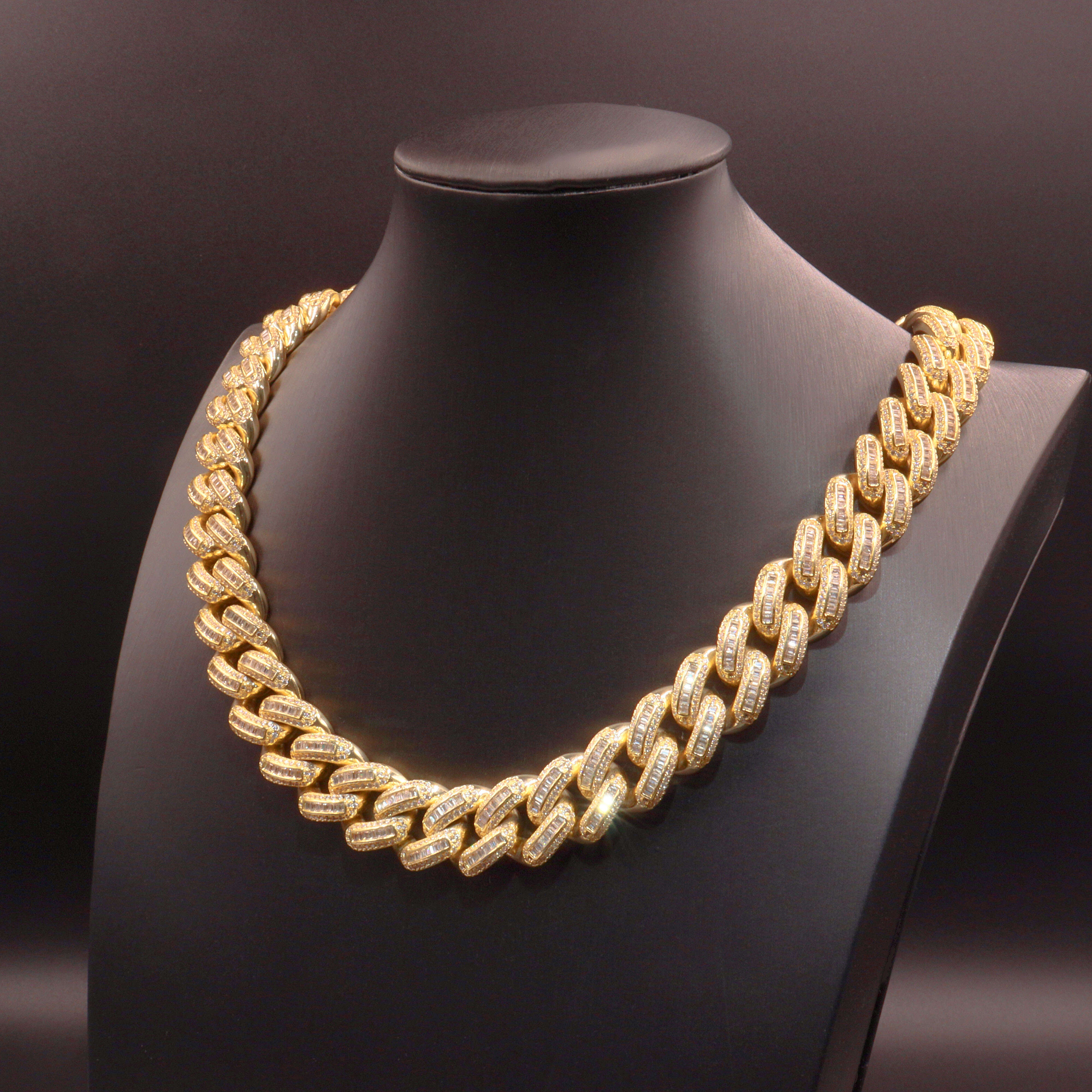 Hot Sale 18mm Custom S925 Hip Hop Jewelry Iced Out Necklace Gold Plate Vvs Moissanite Bracelet Cuban Link Chain