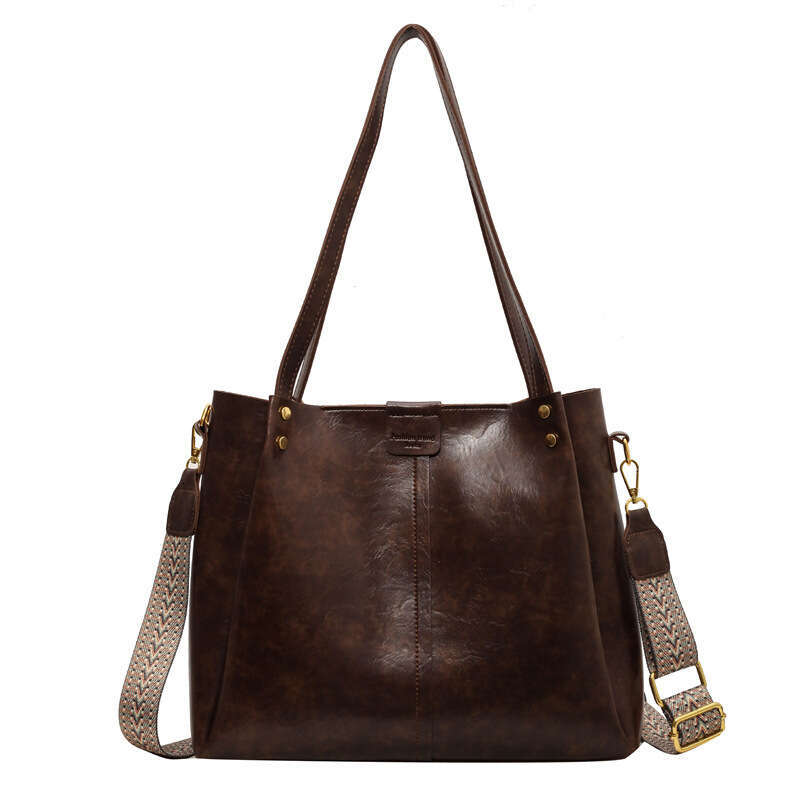 Commuting Versatile Underarm Large Capacity for Women, Autumn Winter 2025 New Korean Retro Fashion Single Shoulder Tote Bag
