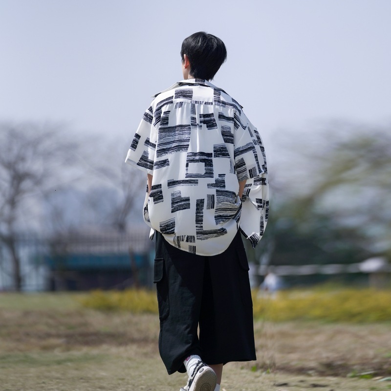Plaid Designer Short Sleeves Print Short Sleeve Shirt For Men Summer High-end Cool Half Sleeve Shirt Plus Size Loose Ice Silk Thin Jacket