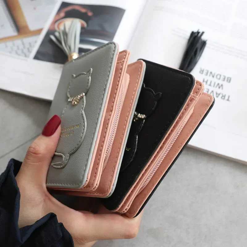 Fiable Wen Decorati Tassel Short Folding Wallet New Buckle Casual Mtifunctial Card Bags Cute Printed Coin Purse Y250707