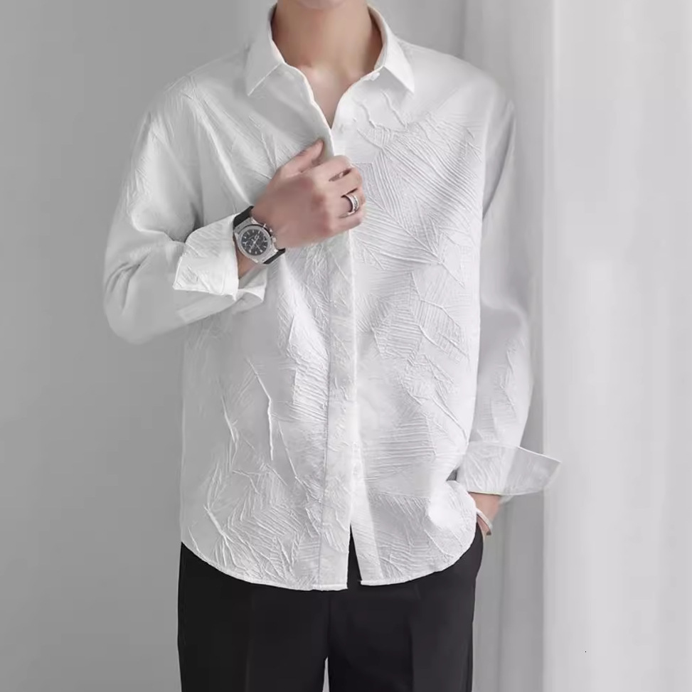 Jacquard High-end Feel Turn-down Collar White Shirt Men Loose Casual Shirt Youth Y2K Stylish Designer Short Sleeves Korean Version Outerwear Top