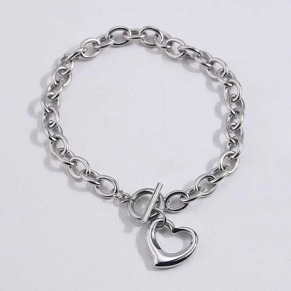 DOTIFI Set INS Exquisite Love Fashion Stainless Steel Bracelet Earrings Necklace Pendant Set Womens Daily Goods Party Favors XJ250707