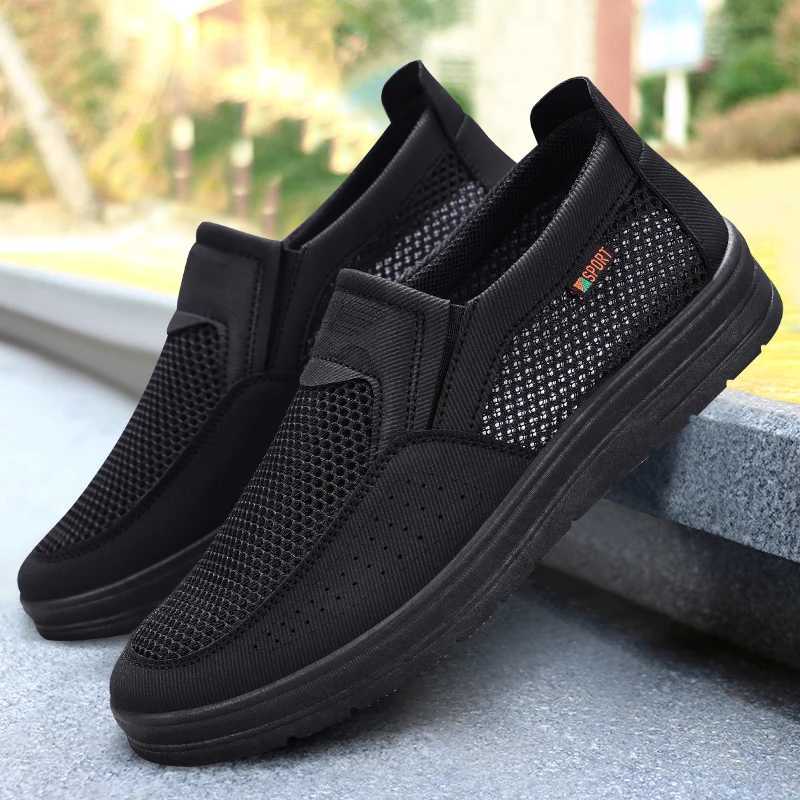 Mens shoes mens summer mesh breathable casual shoes soft soled outdoor walking and running sports shoes sing Y250707