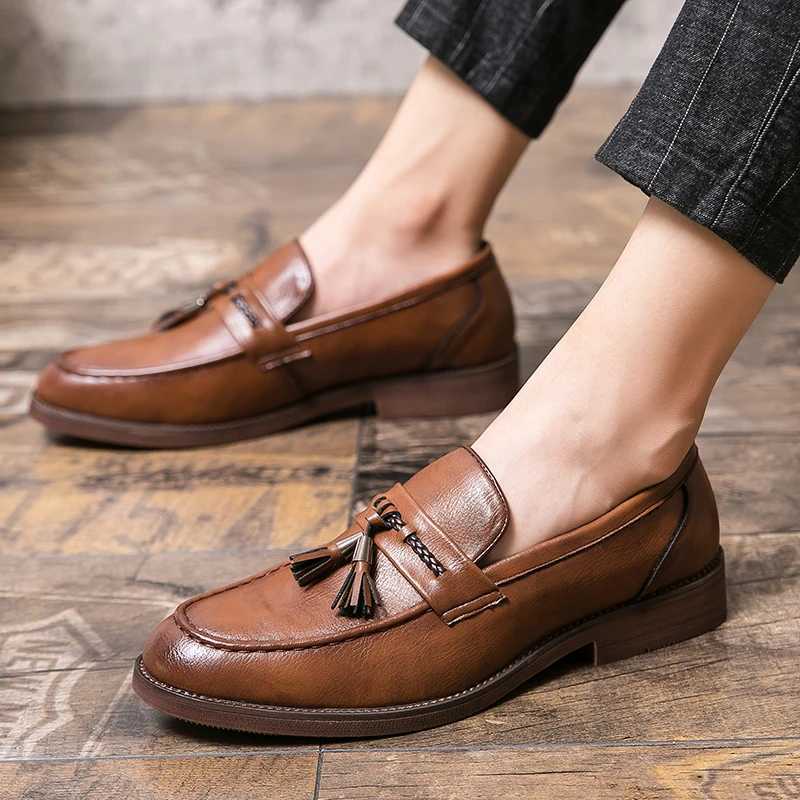 Pointed casual for men fringed slip-on mens shoes with beef soles boat shoes by Fion hair stylist Fion shoes Y250707