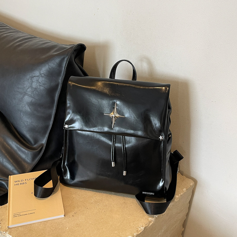 Free shipping designer Casual Large Capacity Women Backpack New Fashionable Versatile Commuter Backpack Travel Student School Bag