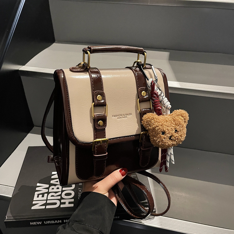 Free shipping designer Japanese Style Small Bag for Women 2025 Spring Summer New Casual Street Trend Korean Version Fashionable Lightweight Travel Bac