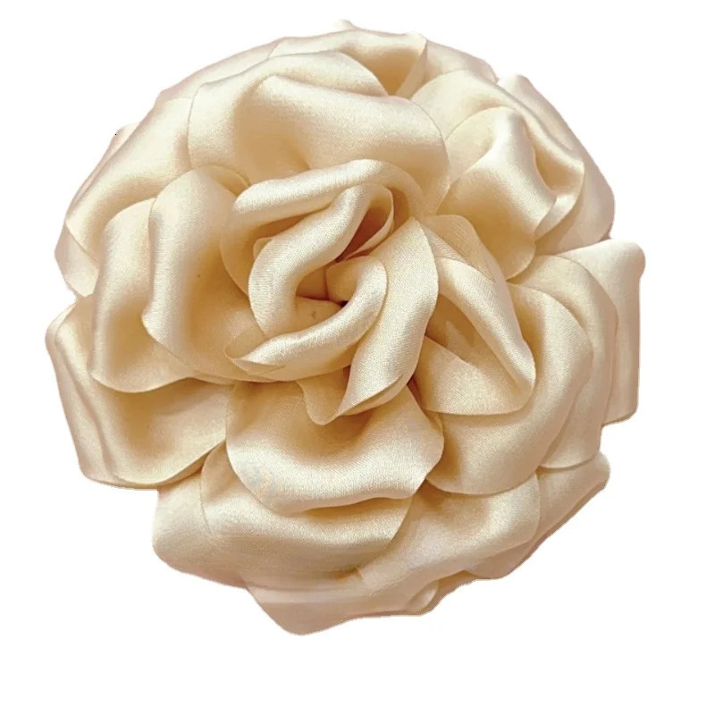 11CM Handmade Fabric Rose Flower Brooch Korean Fashion Corsage Lapel Pins for Women Accessories Wedding Party Jewelry 250625