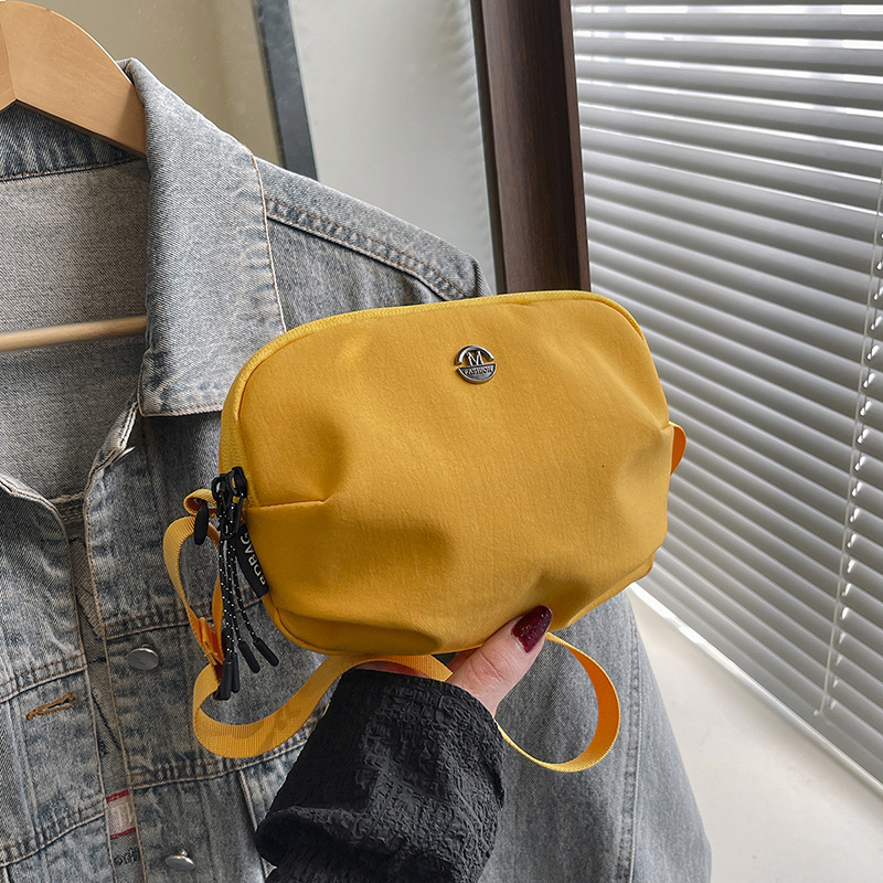 Free shipping designer Nylon Small Bag 2025 New Ins Fashion Single Shoulder Bag Lightweight Casual Solid Color Unisex Crossbody Bag