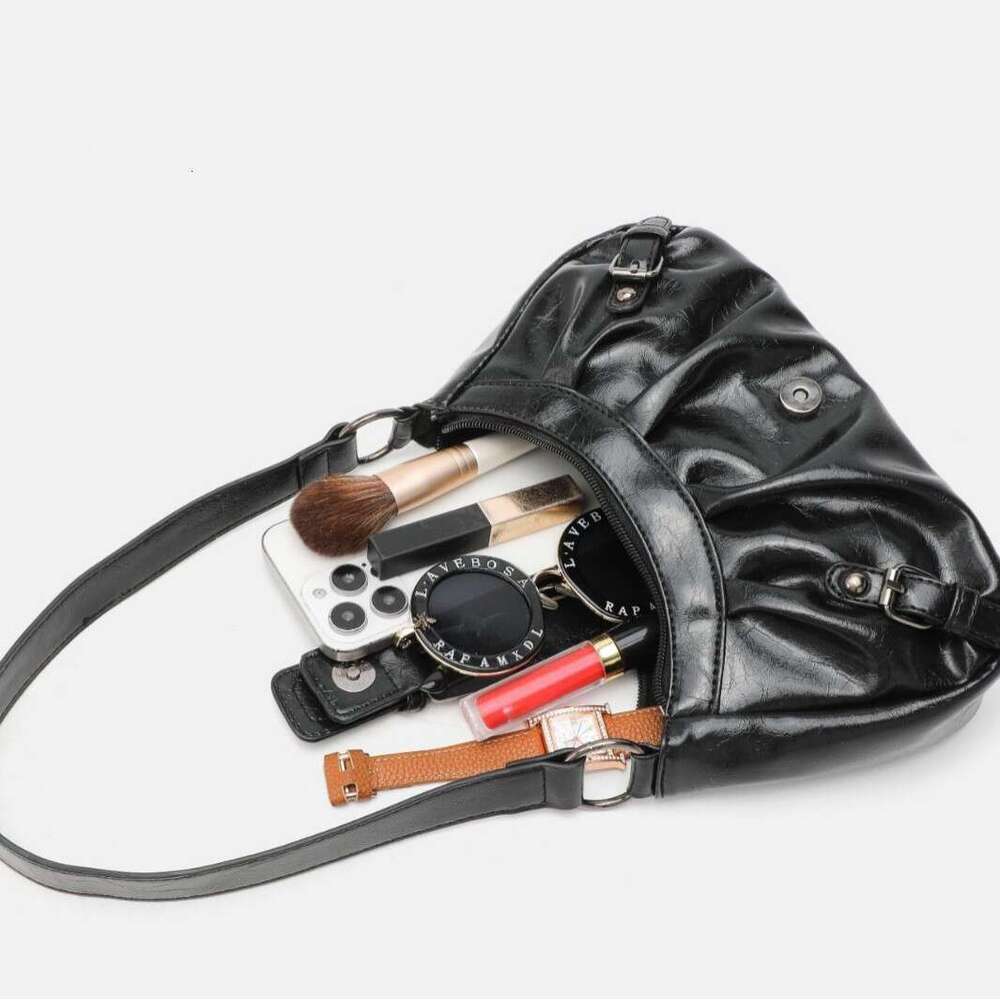 Shoulder bag crossbody bag retro style 2025 women's new hot girl motorcycle bag wasteland style worn out