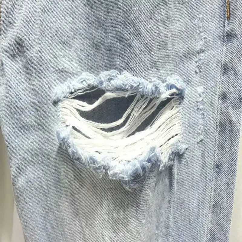 Mens Jeans with Holes Man Cowboy Pants Cropped Harem Hip Hop Trousers Torn Ripped Broken Retro Classic Trend 2024 Korean Style XJ250707