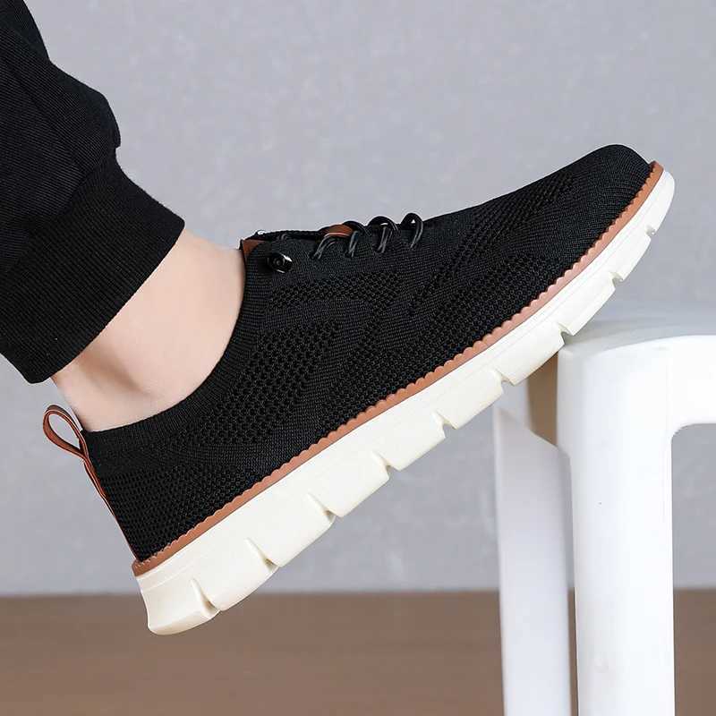 Mens Casual Shoes Non-slip Wear-resistant Mesh Breathable Lightweight Color Mahing Design Multifunctional Casual Sports Shoes Y250707