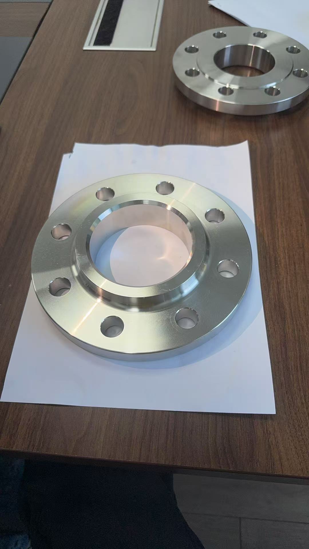 Durable neck welding flange securely installed