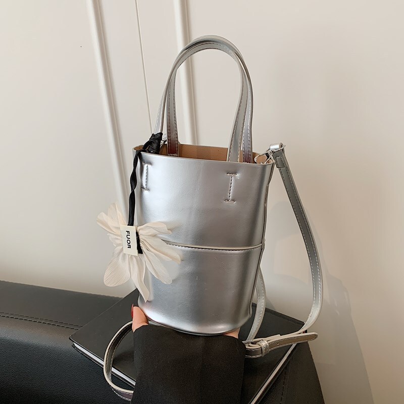 Free shipping designer Mini Handbag Small Bag Women 2025 New Fashion Phone Bag High-end Crossbody Bag Compact Exquisite Bucket Bag