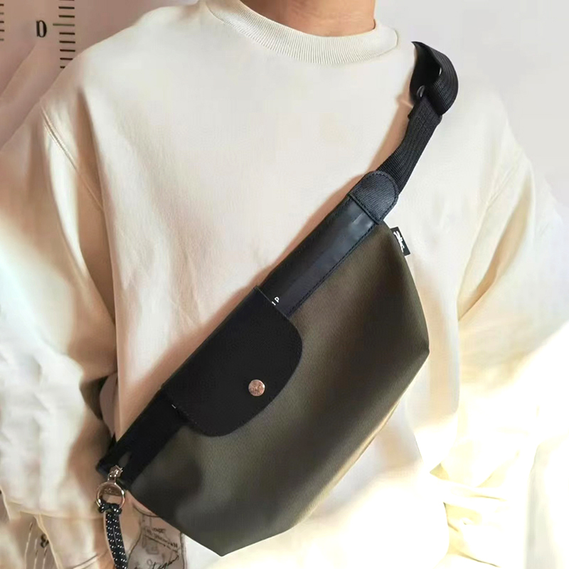 Small French textured bags for men and women, new small square bags, stylish single shoulder crossbody handbags