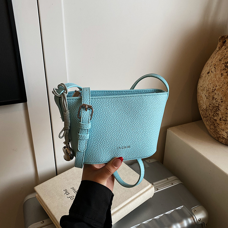Free shipping designer Summer Super Hot Small Boat Bag for Women 2025 New Colorful Hourglass Bag Casual Versatile Shoulder Bag Crossbody Bag Small Bag