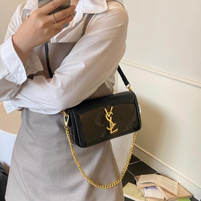 Classic handbag bags Designer Bag Luxury Shoulder Bags Camera Bag Shaped Handbags Women Fashion Cross Body Envelope Messenger Black Calfskin 0025