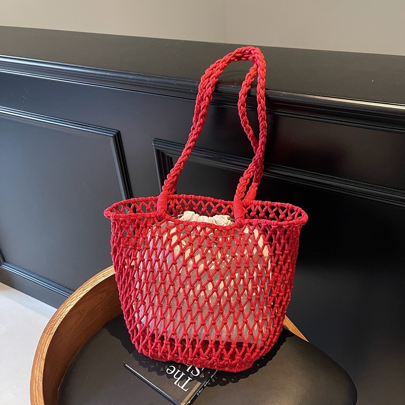 Free shipping designer Summer Beach Vacation Bag for Women 2025 New Handmade Hollow Woven Straw Bag Large Capacity Versatile Shoulder Bag