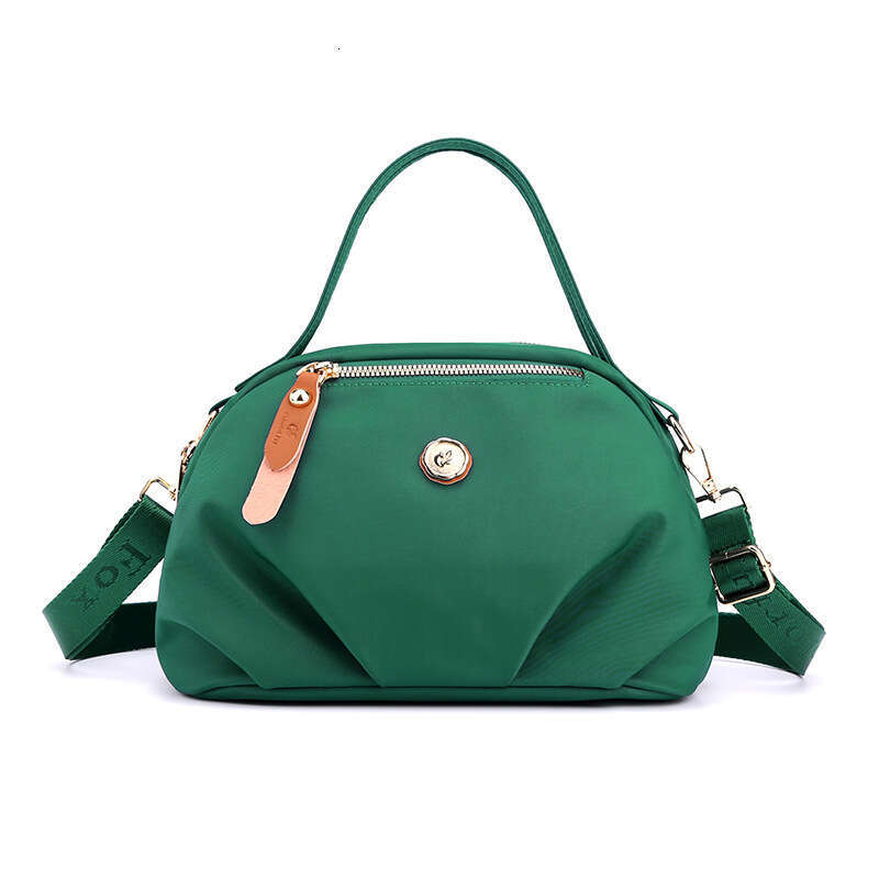 New shoulder bag women's hand-held dumpling bag mobile phone bag large capacity fashionable and casual