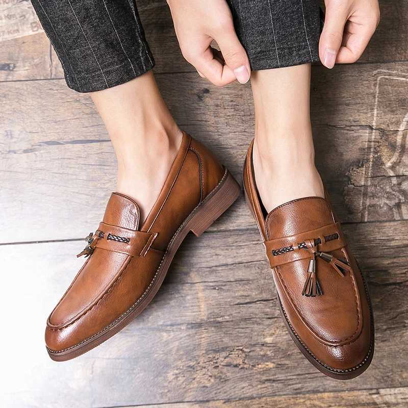 Pointed casual for men fringed slip-on mens shoes with beef soles boat shoes by Fion hair stylist Fion shoes Y250707