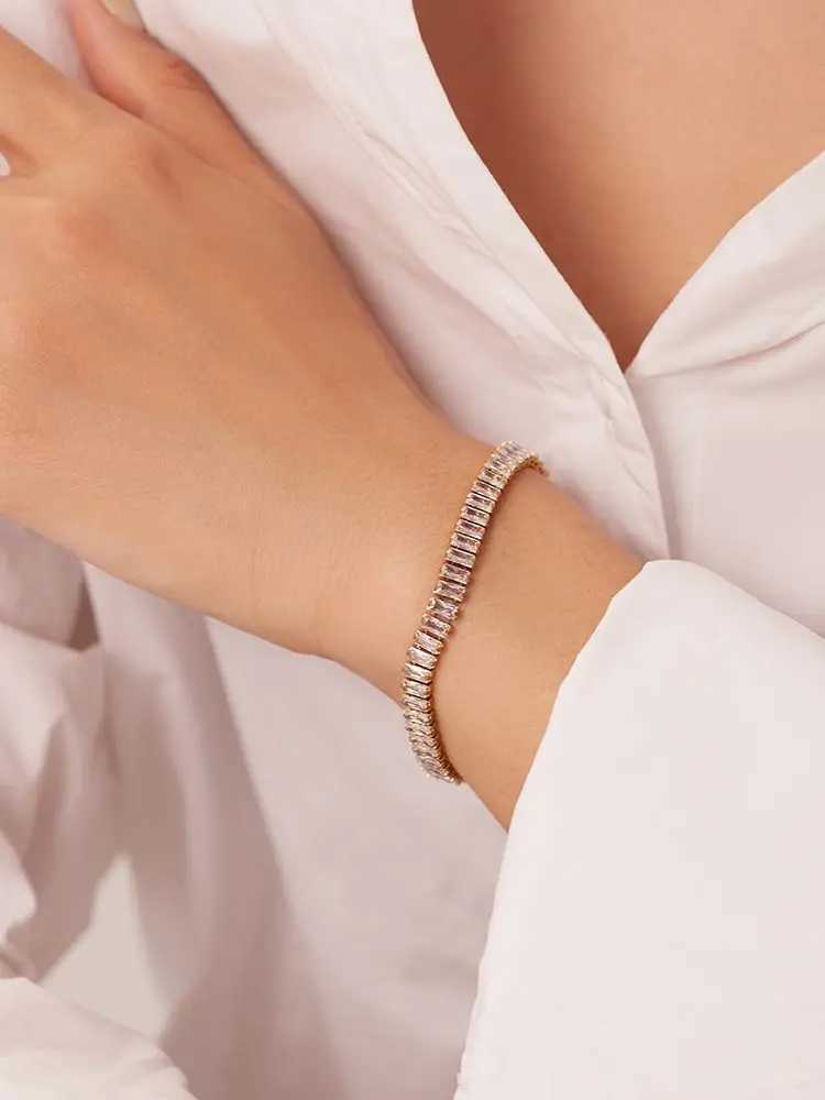 1world Maximalist Dipped With Cubic Zirconia Gemstones Stainless Steel Bracelet for Women Jewelry Gift Bracelet Waterproof Jewel XJ250707