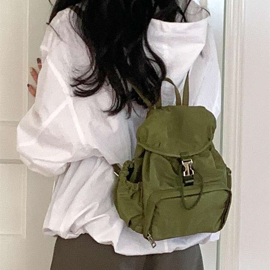 Small backpack nylon 2025 new fashionable casual backpack college style daily commuting backpack