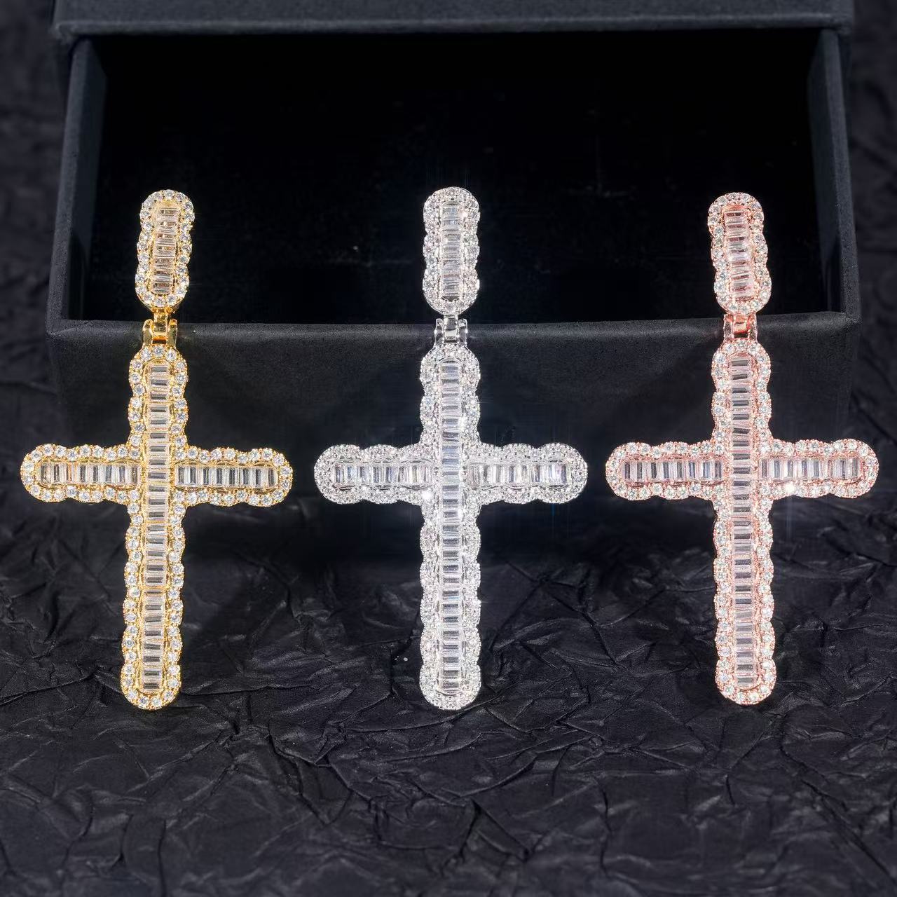 ZUANFA S925 Silver Moissanite Hip Hop Cross Pendant Second Over Test Diamond Pen