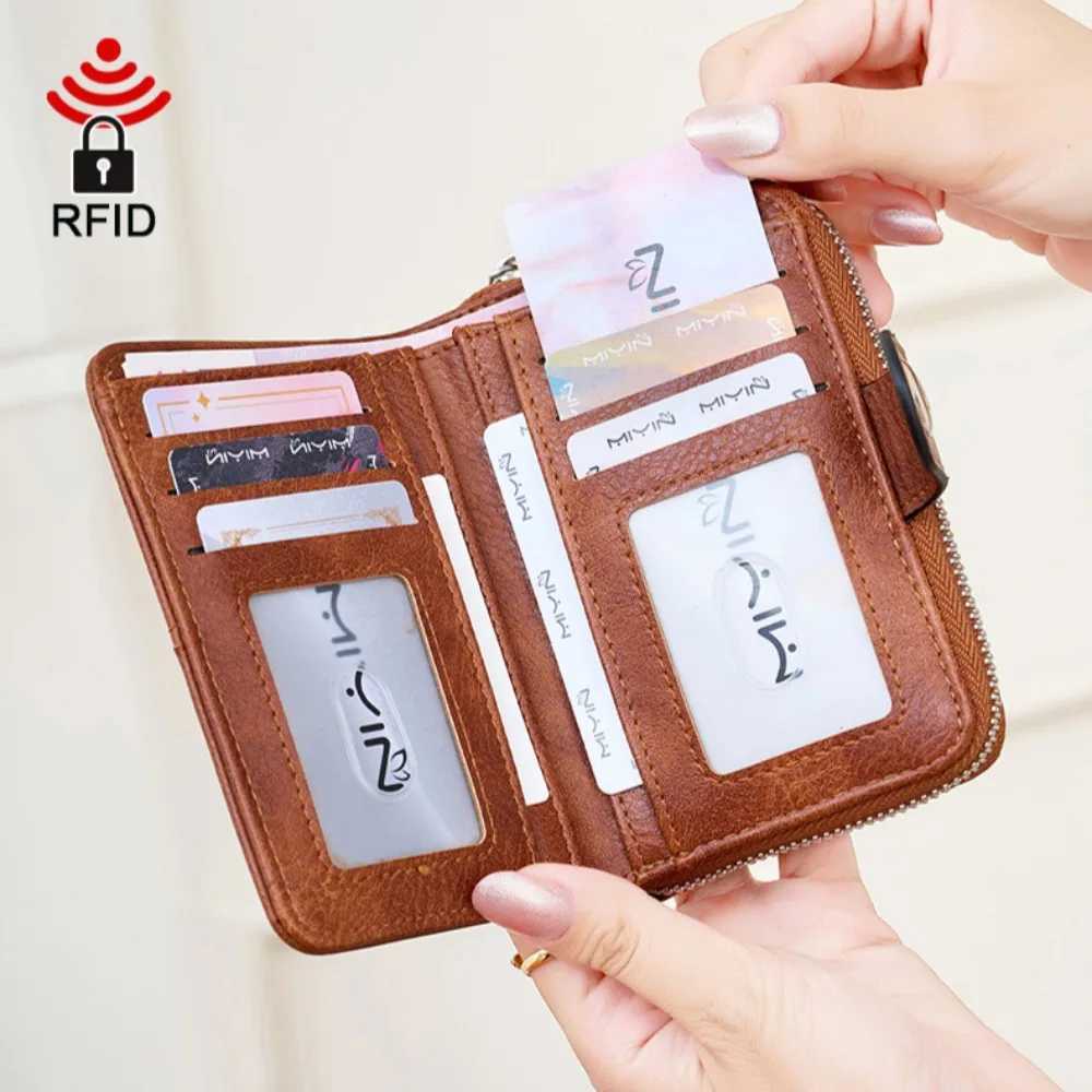 RFID Vintage Short Wens Wallet Multi-card Slot Two-fold Zipper Card Holder Coin Purse Solid Color Premium Texture Zip Clasp Y250707