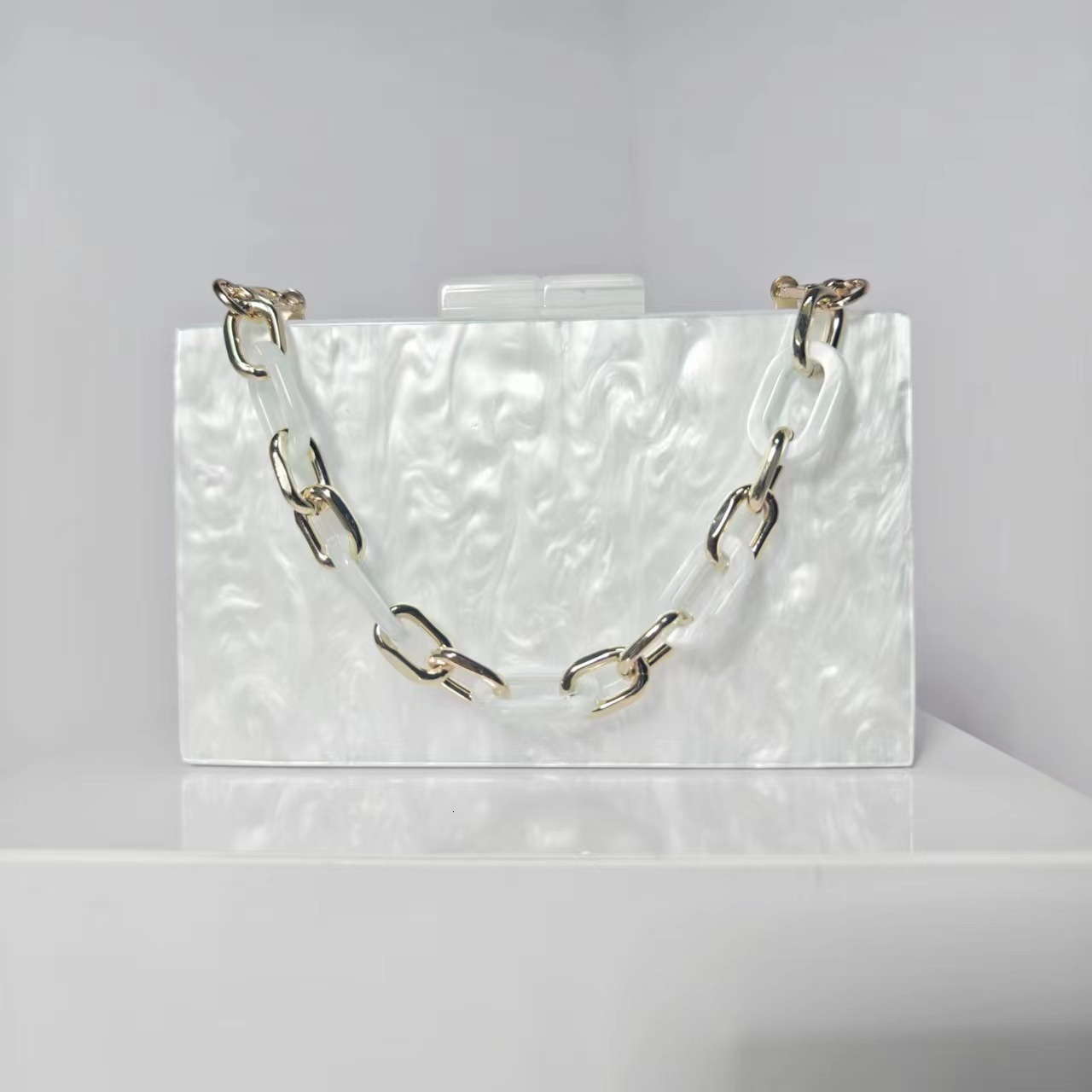 trend Cross trend border new acrylic bead decoration handbag one shoulder one piece chain box bag designer bag women s handbag