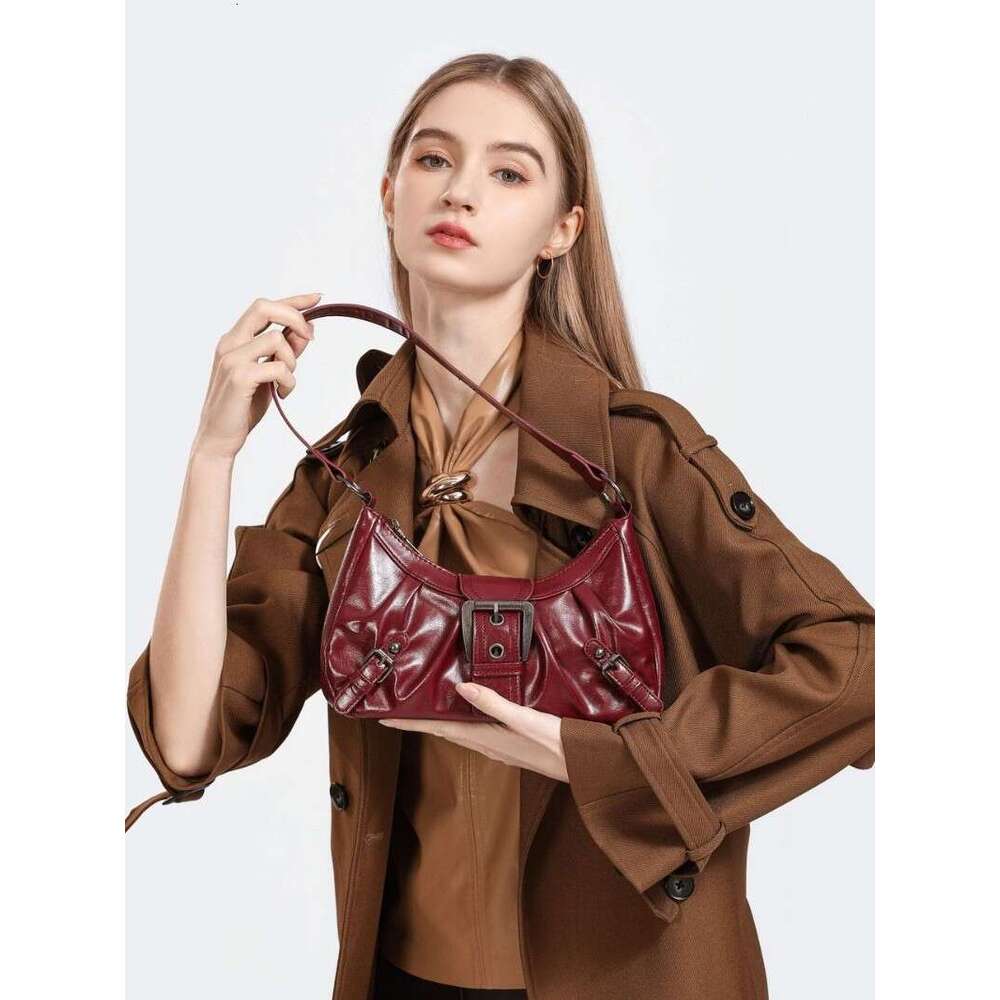 Shoulder bag crossbody bag retro style 2025 women's new hot girl motorcycle bag wasteland style worn out