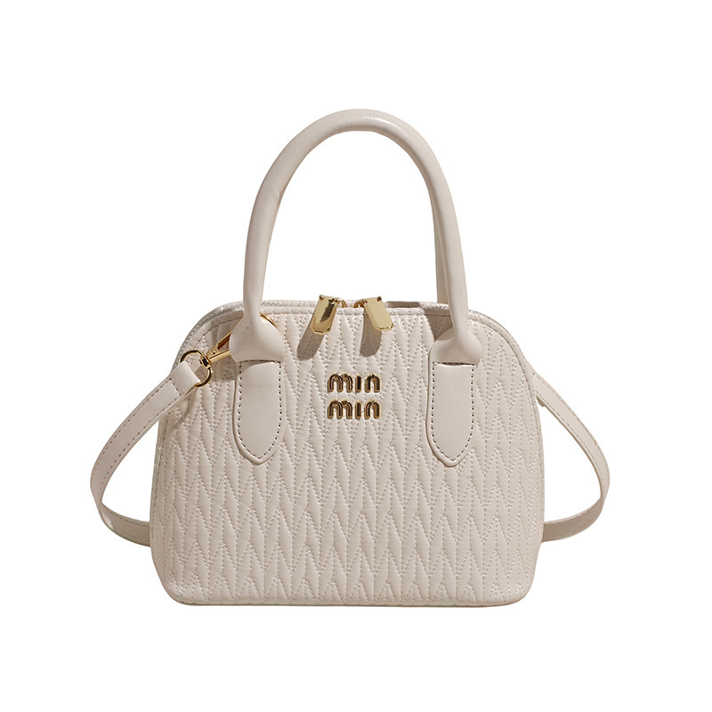 Free shipping designer Simple Casual Handbag Small Bag for Women 2025 New Trendy Fashion Woven Pillow Bag Summer Popular Crossbody Bag